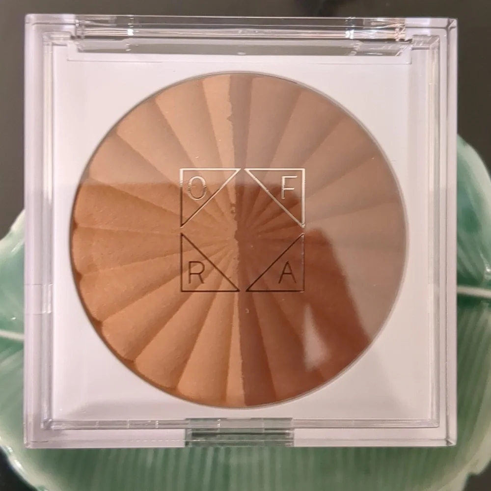 Bronzer